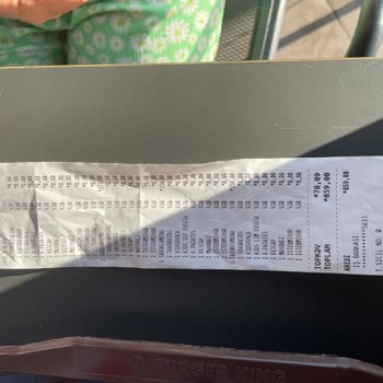 Burger King Yemek Yemeye Geldik Ters Ters Karşılandık