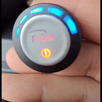 Prins Ünlem İşareti Yanıp Sönüyor