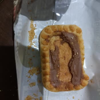 Eti Gıda Eti Sütlü Çikolatalı Bisküvinin Çikolatası Yenmiş