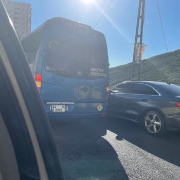 İstanbul Minibüsçüler Odası Minibüs Trafik Kurallarını İhlal Ediyor