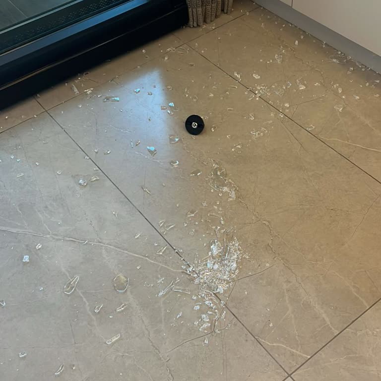 Bernardo Kırılan Tencere Kapağını Temin Etmiyor!