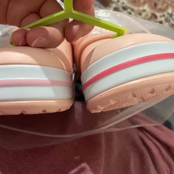 Kremlin Co Crocslarım Değişik Renk Gönderildi