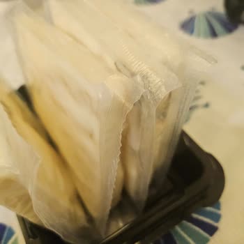 Özdilek AVM Bozuk Peynir Şikayeti: Güven Sarsıldı