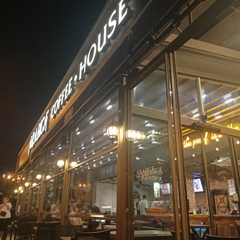 Arabica Coffee House Konyaaltı Şubesinde Türk Kahvesi Hizmeti Eksikliği