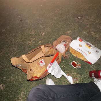 Burger King Yanlış Sipariş Ve İlgisiz Müşteri Hizmeti