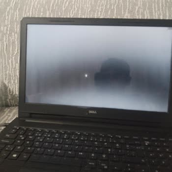 Dell Markası Ve Windows Şirketi