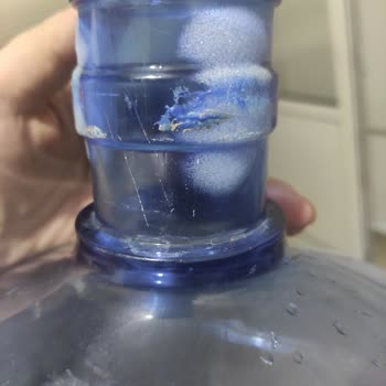 Tekir Su Damacana Suyunun Tadında Ve Görünümünde Sorun