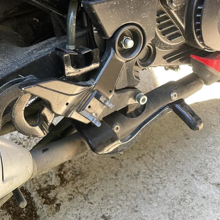 TVS Motor Tvs Raider Braket