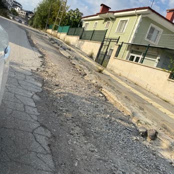 Gölbaşı Belediyesi Taşpınar Mahallesi Bozuk Yollar