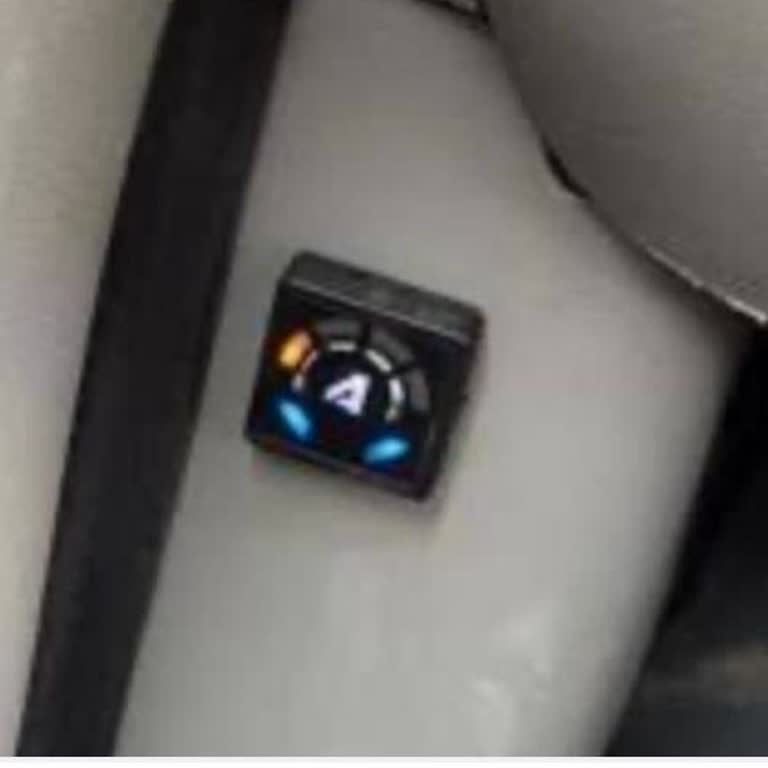 Atiker Megane 4 Aracımda Hem LPG Hem Benzin Işığı Yanıyor.