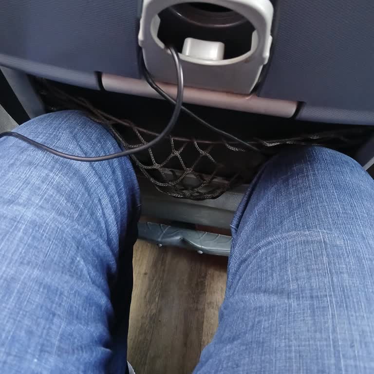 Jet Turizm Binmeyin Pişman Olursunuz Dolmuş Gibi Otobüs