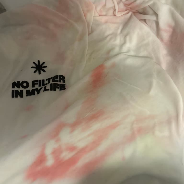 Domestos Artık Beyazlatmıyor Pembeleştiriyor