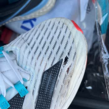 Adidas Adizero RC5 Ftw Kalitesiz Ürün Değişim Reddi.