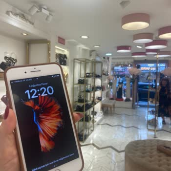 Pelin'in Ayakkabıları Kusurlu Ayakkabı Ve İade Sorunu