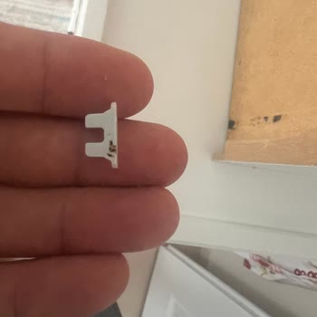 Samet A.Ş Sürekli Kırılan Raylı Çekmece Tırnakları İçin Çözüm Arayışı