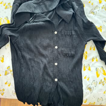 Karol Tekstil Oversize Gibi Geniş Gömlek İlk Yıkamada Küçücük Kaldı