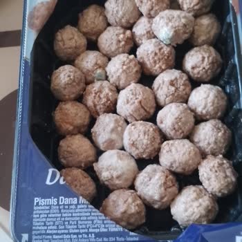 BİM Market Bozuk Et Ürünü Satıyor!