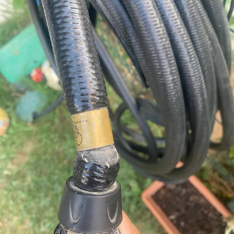 Chappal Garden Glory Hortum Deformesi