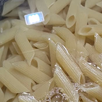 Filiz Makarna Paketinden Böcek Çıkması