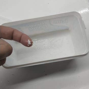 İçim Süt ve Süt Ürünleri İçim Beyaz Peynir İçindem Çıkan Kirece Benzeyen Plastik Parçalar Çıktı