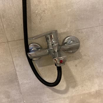 Jura Hotels Bodrum Resort Su Kesintisi Sonucu Duşta Mahsur Kalma