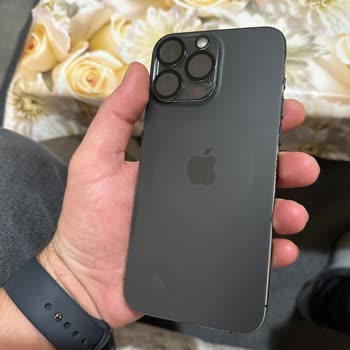 İPhone 15 Pro Max Boya Atması Boya Dökülmesi