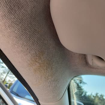 Fiat 0 Araçta Döşeme Lekesi