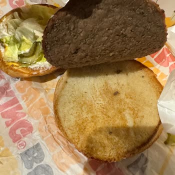 Burger King Eksik Ve Kalitesiz Ürünler, İlgisiz Hizmet