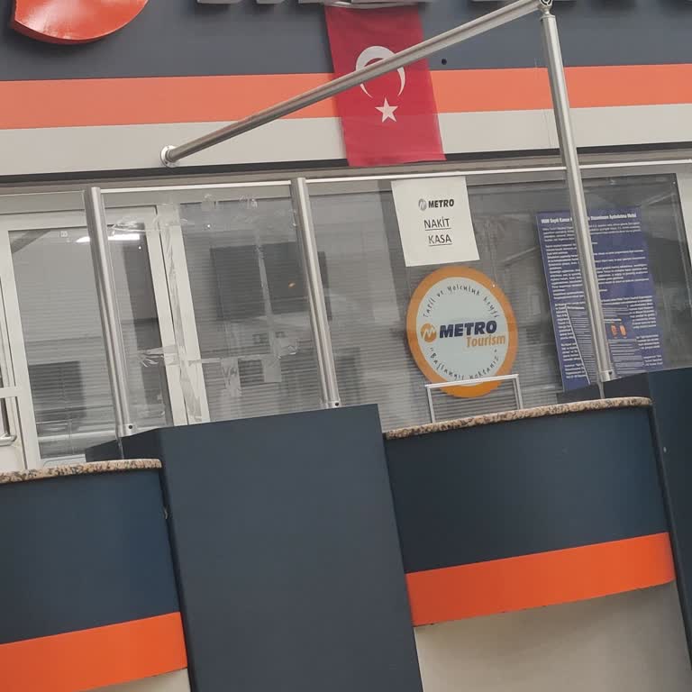 Metro Turizm 2 Saat Otobüs Bekledik. Şikayetçiyim