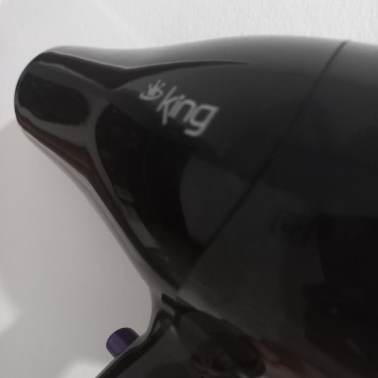 King Kurutma Makinesi Aşırı Isınıyor Ve Yanık Kokusu Geliyor.