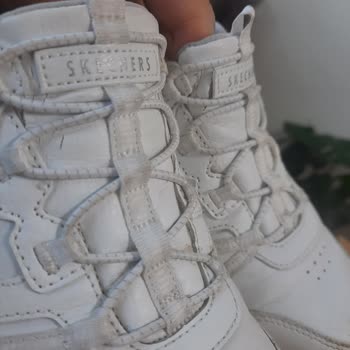 Derimod Ve Skechers Ayakkabıda Yaşanan Kalite Sorunu