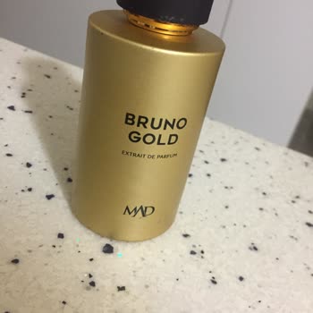 Mad Parfümden Aldığımız Parfümün Basma Aparatı