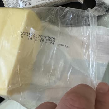 Tarabya Peynir Küflenen Tarabya Marka Kaşar Peyniri