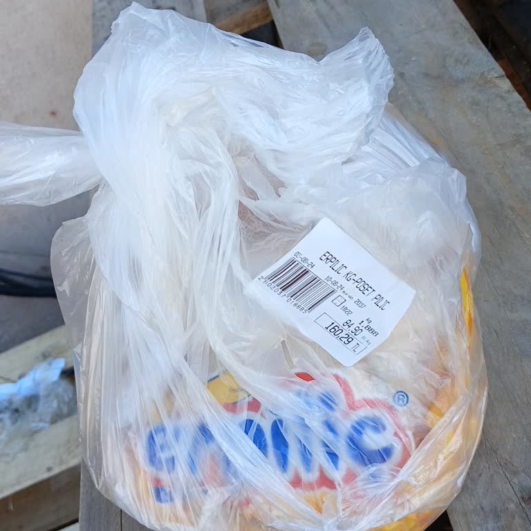 Şehzade Marketler Zinciri Marketten Alınan Tavukta Bozulma Sorunu