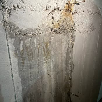 BURULAŞ BUSKİ Çatlak Atık Borusu