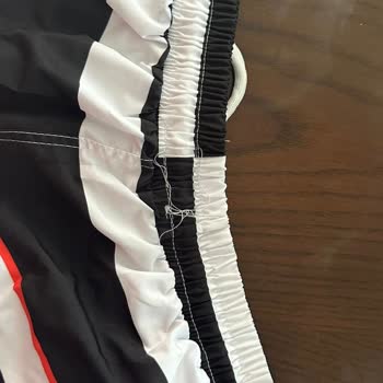 Defolu Ürün Mosst Giyim'den Ve Firma İle İrtibat Yok