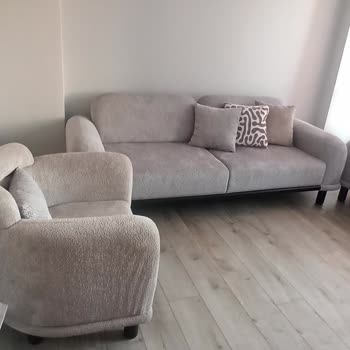 Voiz Mobilya Tamamı Yanlış Gelen Koltuk