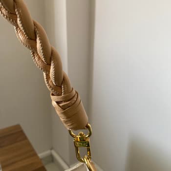 Vakko Çanta İki Ay Olmadan Deforme Oldu