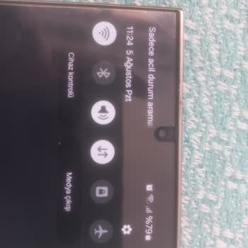 Turkcell Hattım Çekmiyor Ve Müşteri Hizmetleri Yardımcı Olmuyor