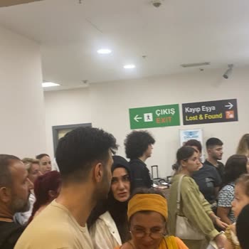 AJet (Anadolu Jet) Antalya Yolculuğunda Bavul Krizi