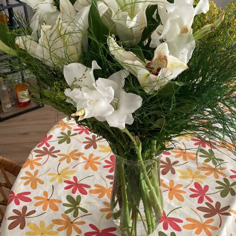 Lilyana Flowers Soluk Çiçek Gönderilmesi