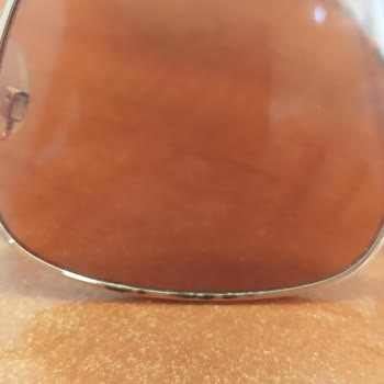 Tommy Hilfiger Güneş Gözlüğü Sürekli Paslanıyor