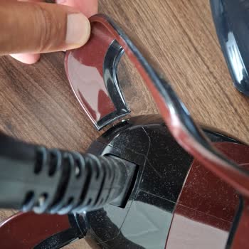 Tefal GV9230 Ütü Bekleme Ayağı Kırıldı