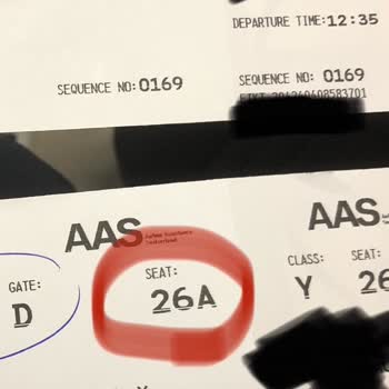 AJet (Anadolu Jet) Premium Sınıf Bilette Yaşanan Koltuk Sorunu Ve Kabin Ekibinin İlgisizliği