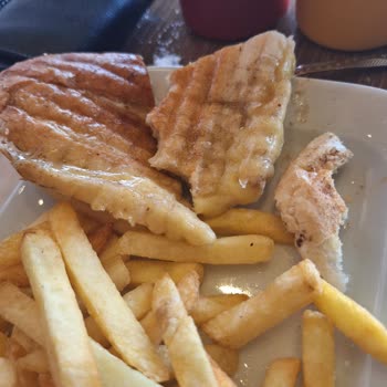 Simit Sarayı Yıkanmamış Sebzeler Vardı