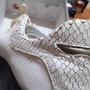 Hotiç Ayakkabı Hediye Ayakkabının Hızla Bozulması Ve İade Sorunu