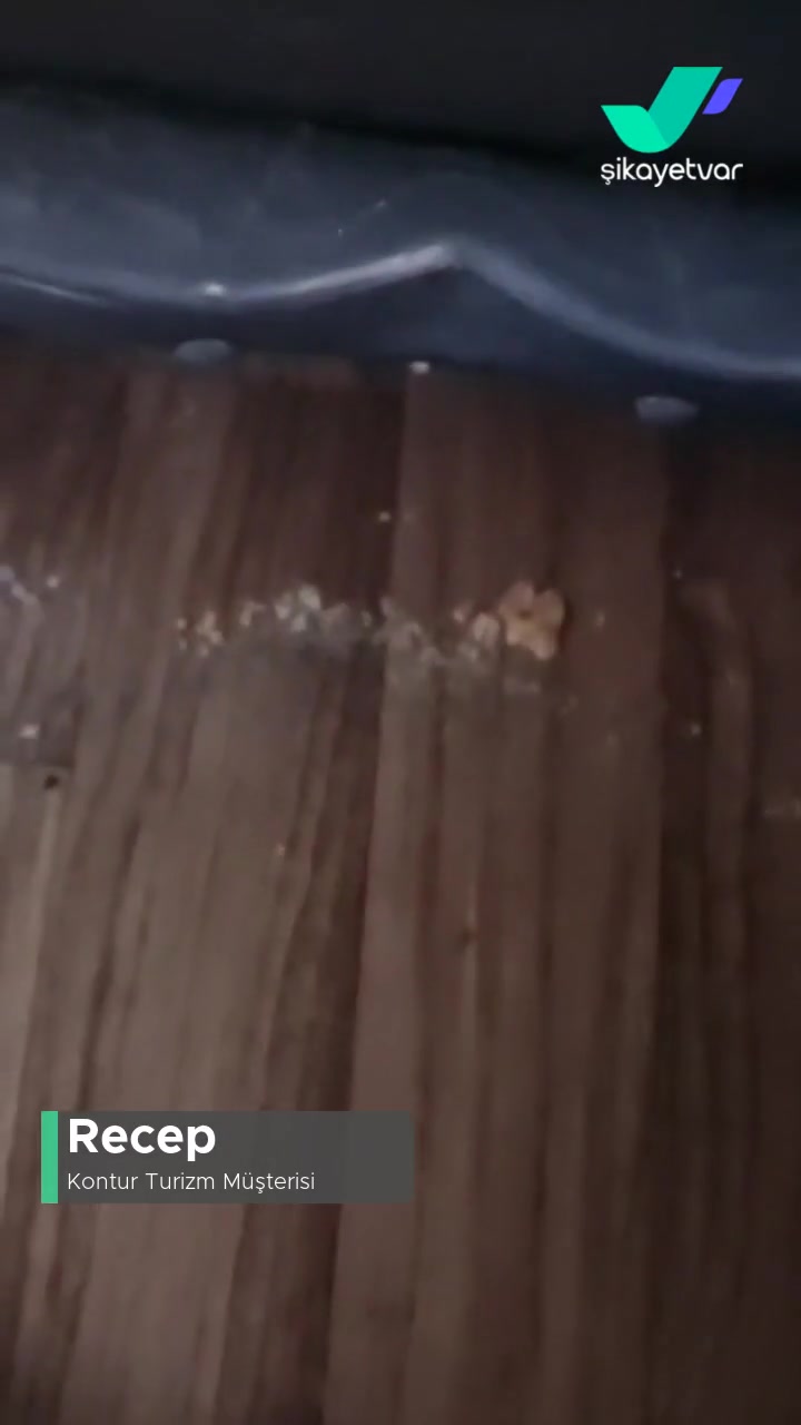 Kontur Turizm Pislik İçinde Bir Otobüs! videonun kapak resmi