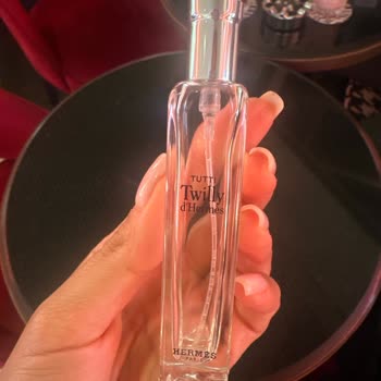 Zorlu Sephora'da Parfüm Dolum Ve Saygısız Çalışanlar Sorunu