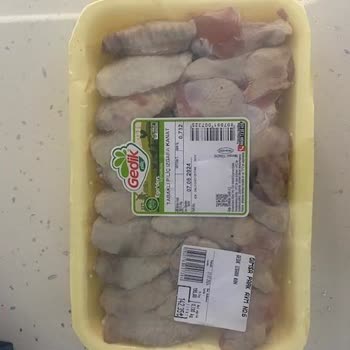 Gedik Piliç Marka Kanatlar Bozuk, Çürük, Kokmuş