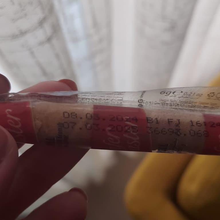 Çizmeci Gıda Bayat Rollstick Ürünü: Çizmece Time Kalitesizliği